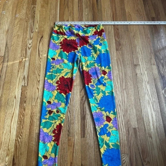LuLaRoe leggings - Picture 3 of 3